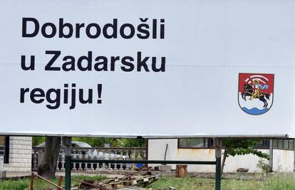 'Dobrodošli u Zadarsku regiju': Plakat osvanuo kraj Šibenika
