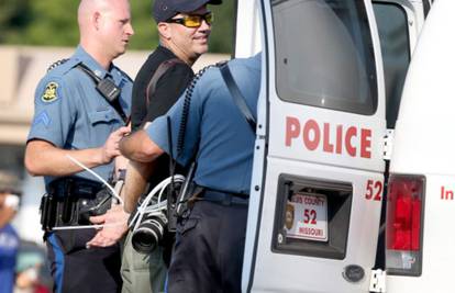 Tijekom nereda u Fergusonu uhićen fotograf agencije Getty