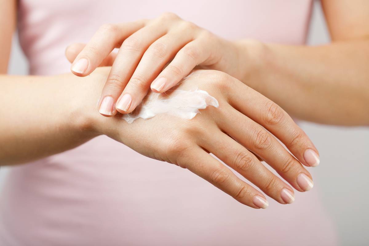Kožu ruku omekšat će sastojci poput glicerina i voćnih ulja