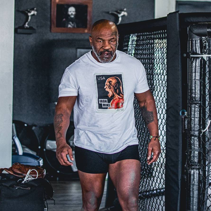 Mike Tyson: 'Bio sam im samo proizvod, a još se sramim što sam Holyfieldu odgrizao uho...'