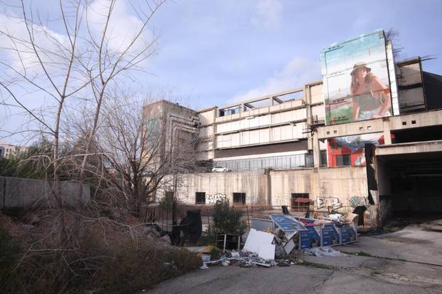 Split: Spaladium arena, ruglo grada pod Marjanom