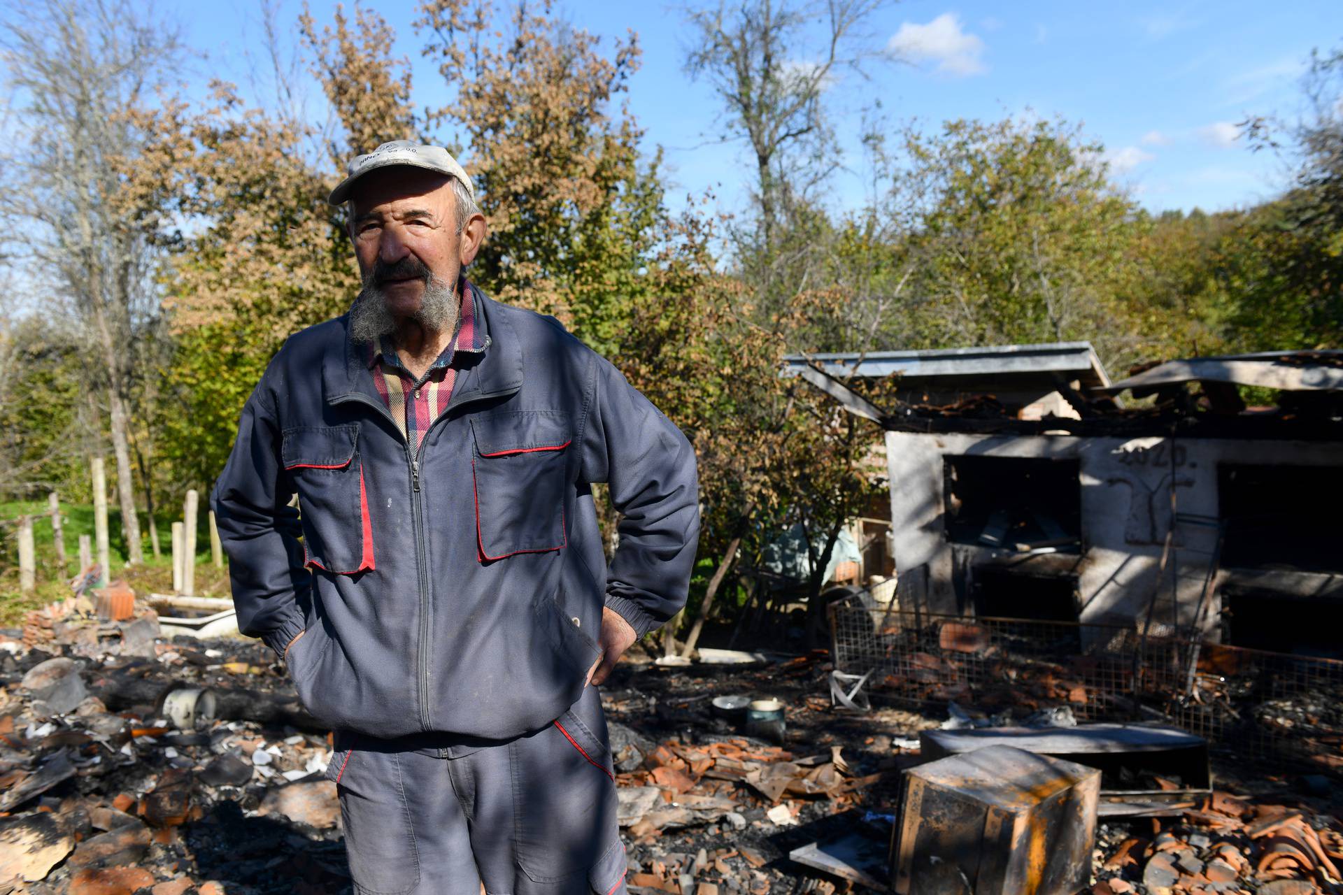 U Bijelim Vodama potpuno izgorjela kuća obitelji Branković