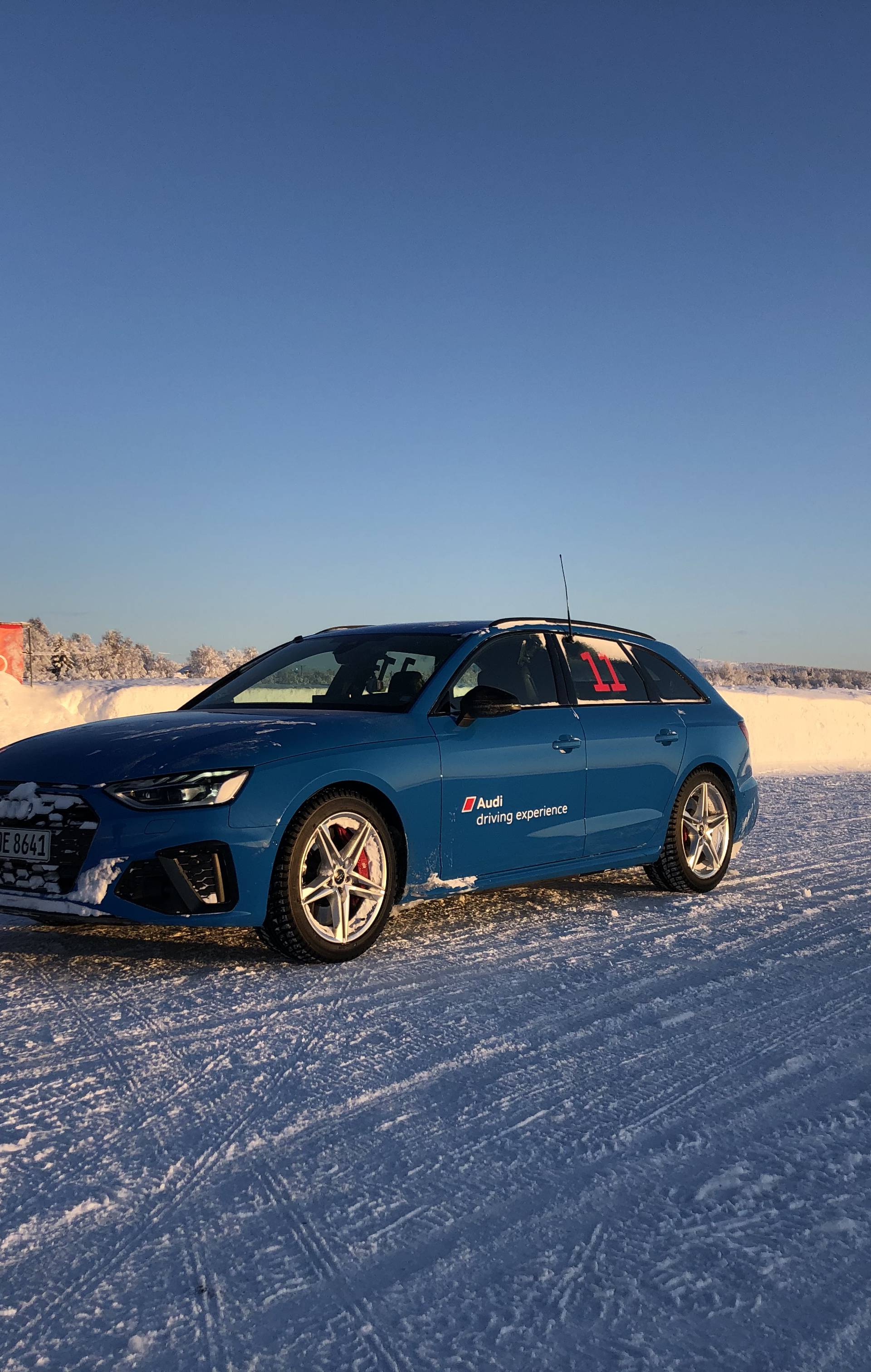 Na minus 33 stupnja u Finskoj jurili smo 100 km/h po ledu!