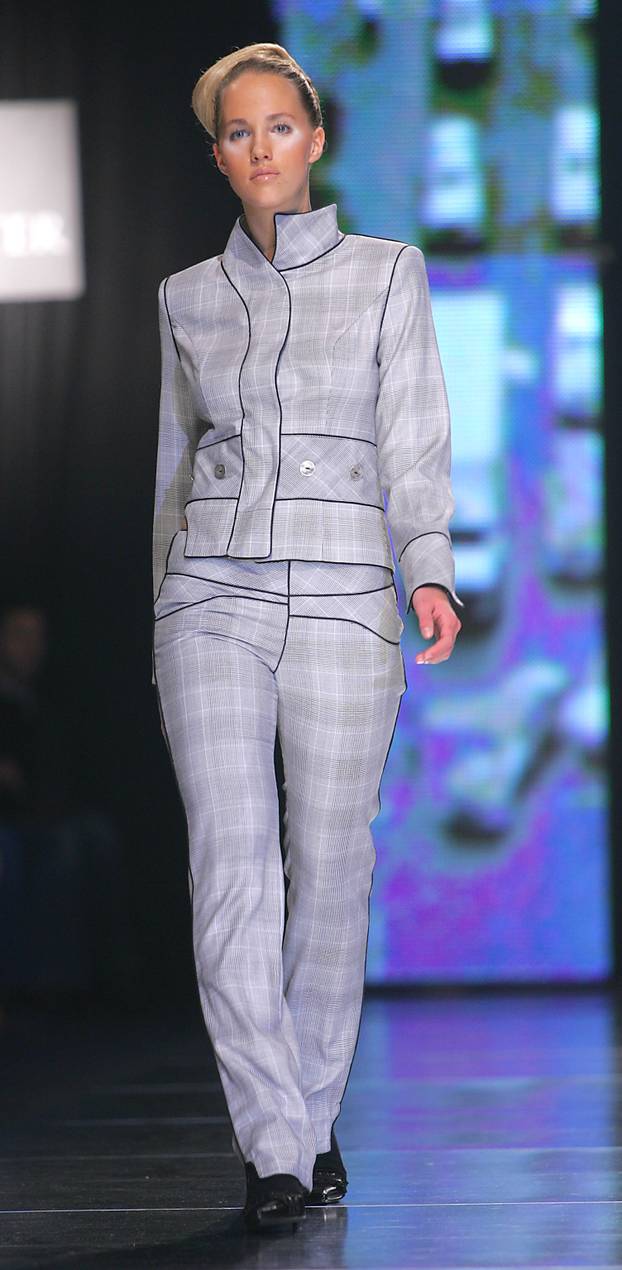 ARHIVA - Sve oči treće večeri 6. Cro-a-portera bile su uprte u zanosnu Anicu Kovač