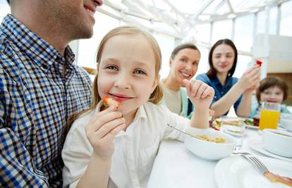 Ljudi saznali da Šveđani djecu u gostima neće ponuditi hranom, i svi su 'pali na dupe' od šoka