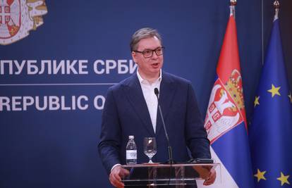 Aleksandar Vučić o Hrki: ‘Dobila je terapiju, molim je da ne ugrožava više svoje zdravlje!’