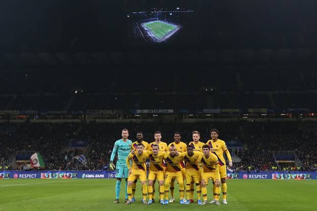 Internazionale v FC Barcelona - UEFA Champions League - Group F - Giuseppe Meazza