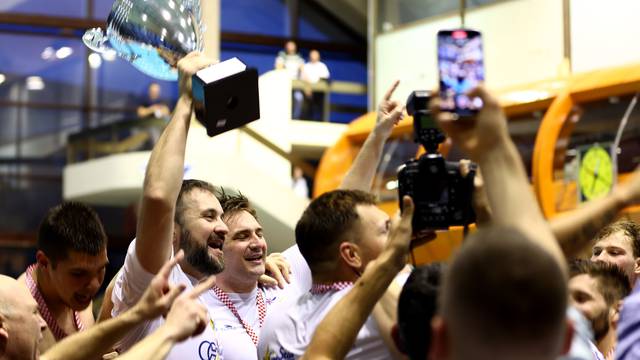 Split: Jadran Split svladao Jug AO rezultatom 11:8 i postao prvak Hrvatske