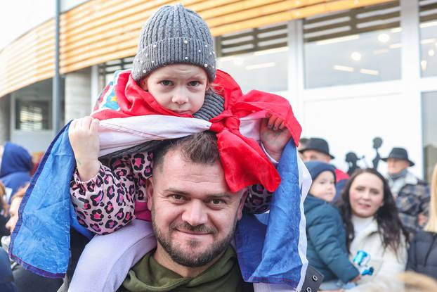 Do?ek bron?anih rukometaša Raužana i Kuzmanovi?a u Brckovljanima