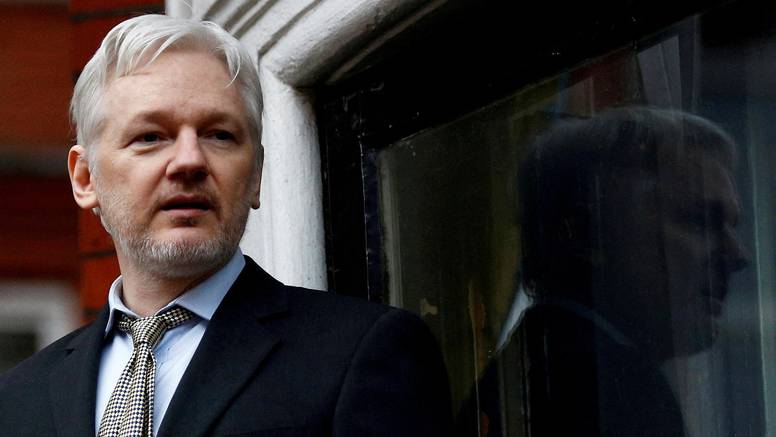 Slovenski PEN imenovao je Assangea počasnim članom