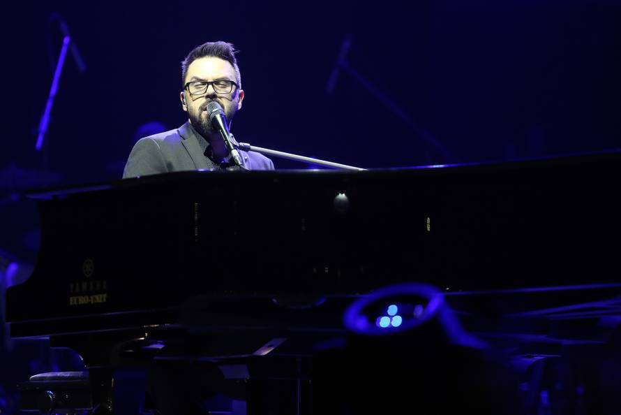 Petar Grašo napravio spektakl za fanove u zagrebačkoj Areni