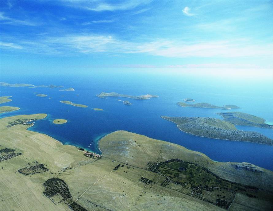 Zaplovite Jadranom: Istražite ljepotu dalmatinskih otoka