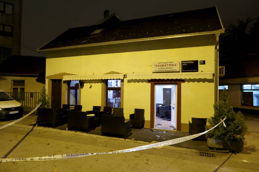 Zagreb: Vandali u Paromlinskoj ulici demolirali ugostiteljski objekt Dalmatinka