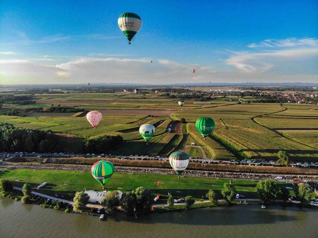 FOTO Pogledajte kako će šareni baloni obojiti nebo u Međimurju