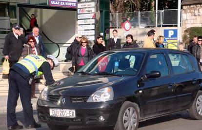 Dubrovnik: Na pješačkom auto naletio na dječaka (7)
