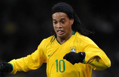 Odlazak brazilskog čarobnjaka: Ronaldinho se povlači iz igre...