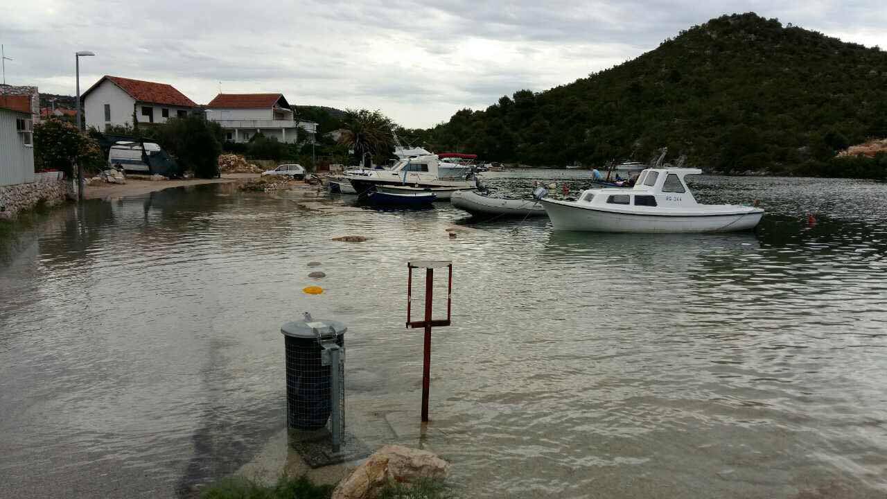 Meteotsunami nije moguće predvidjeti, a štete su ogromne