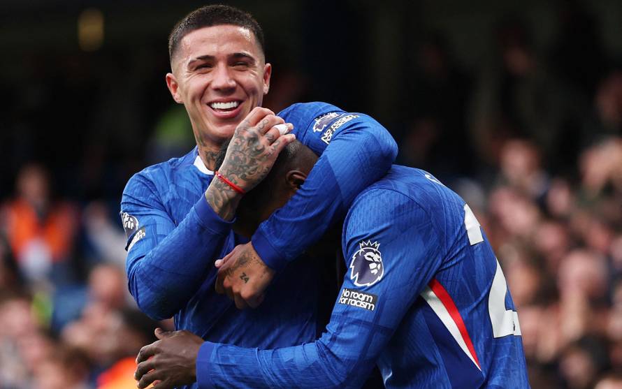 Premier League - Chelsea v Liverpool