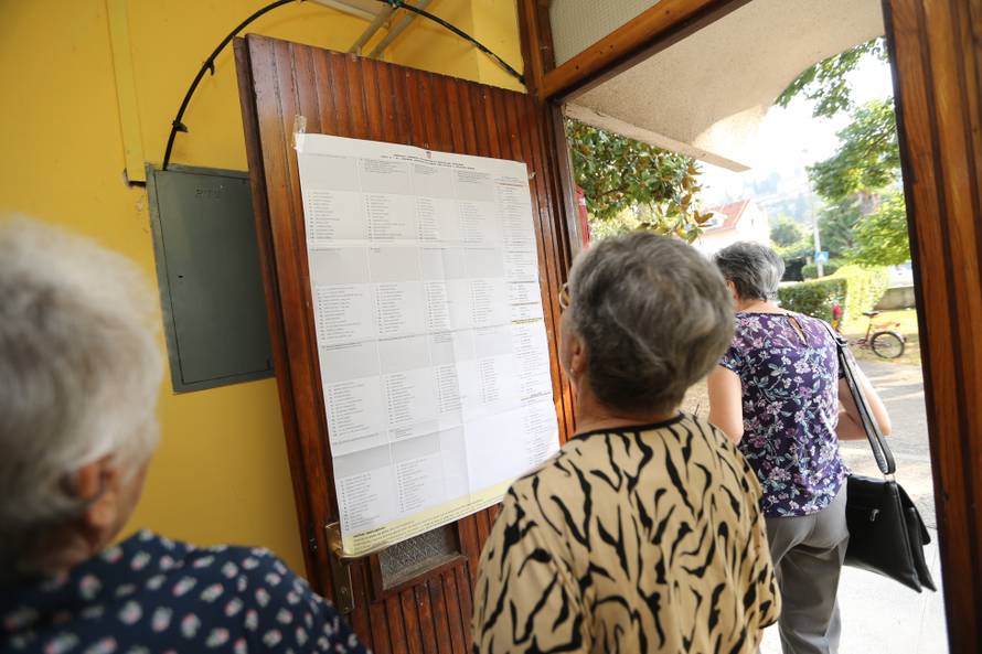 HDZ-u najviše mandata: Već danas pregovori s Mostom?