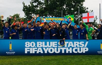Mladi dinamovci osvojili su Fifa turnir i oduševili Van Bastena!