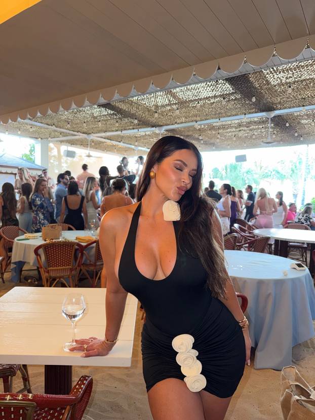 FOTO NBA zvijezda postala je srpski zet. Ljubi bujnu Danielu