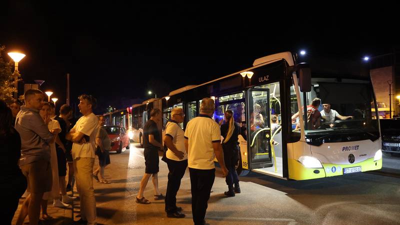 Turisti o strašnom požaru: Uspjeli smo uzeti samo torbu
