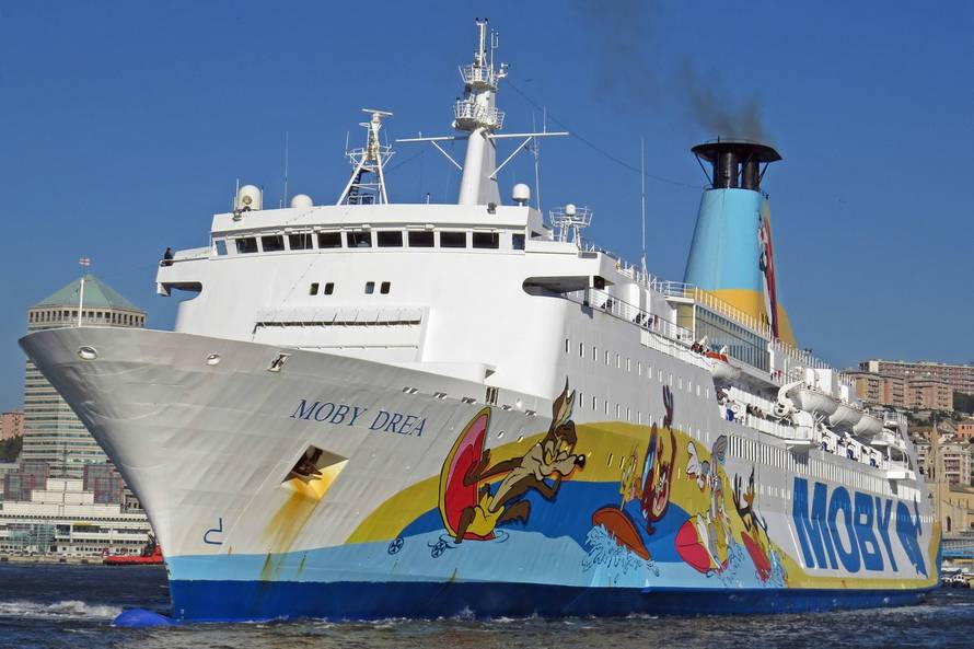 Symbolbild Fähre, Moby Drea, Moby Lines, Cartoon-Bemalung, mediterraner Raum, Passagierschiff, Transport, maritimer Verk