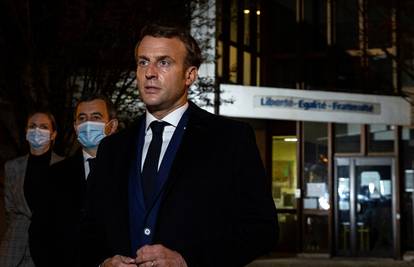 Macron o ubojstvu učitelja: 'To je teroristički napad islamista'