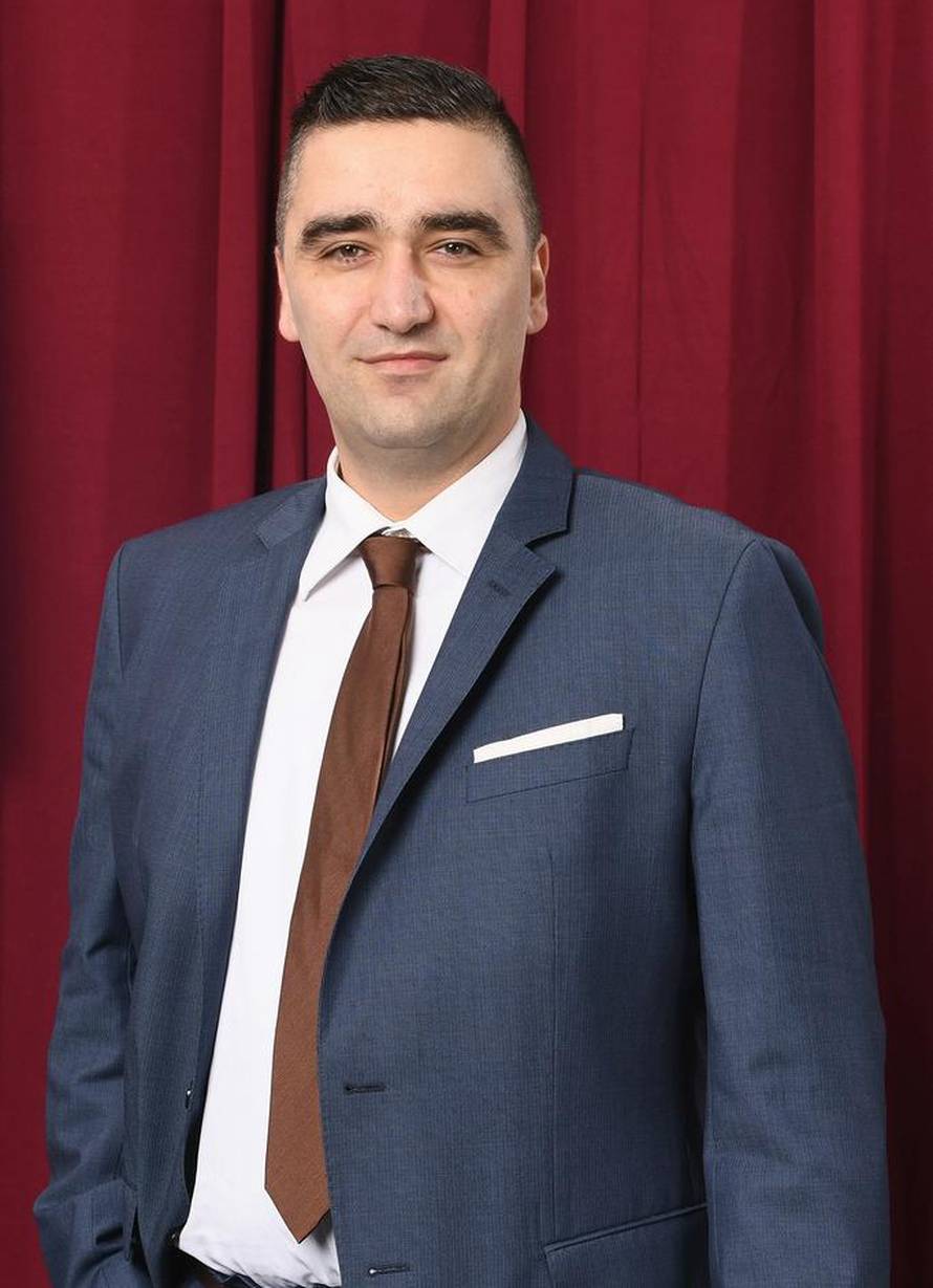 Tko su šefovi državnih firmi koje je smijenio Plenković! Imaju dobre plaće, a jedan ima avion