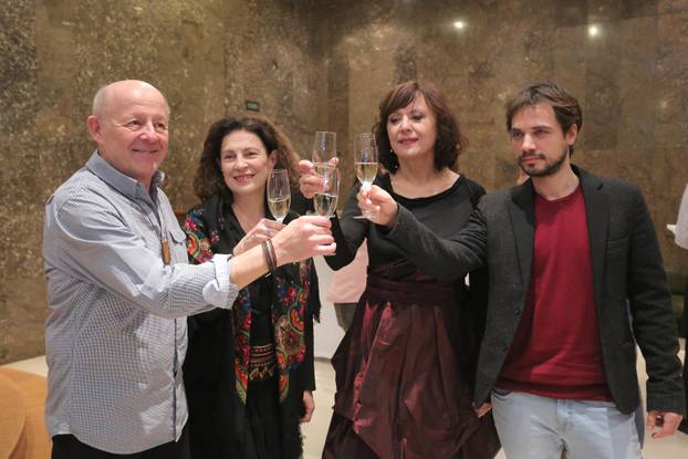 Zagreb: Poznati na premijeri predstave “Sirena i Viktorija“ u KD Vatroslav Lisinski