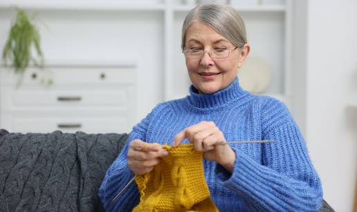 Znate li za&scaron;to se sve vi&scaron;e ljudi okre&cacute;e hobijima na&scaron;ih baka?