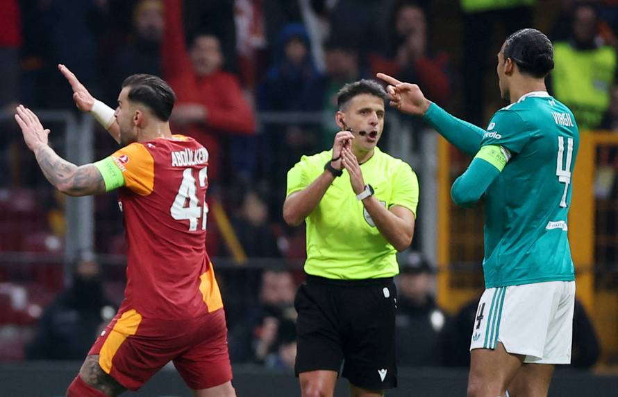 UEFA Champions League - Round of 16 - First Leg - Galatasaray v Liverpool