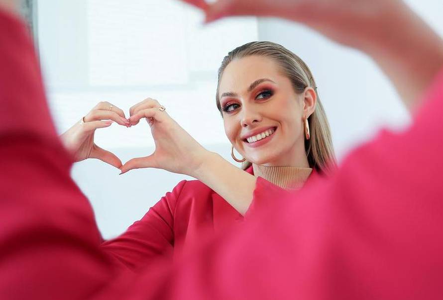 Albina otkrila zašto je karijeru stavila u status quo: 'Neke stvari su trebale biti drugačije'