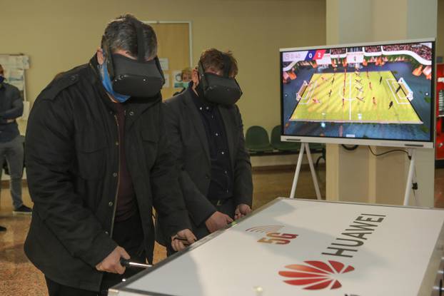 Demo Show za studente i profesore FAZOS-a - mogu isprobati potpuno novo VR iskustvo igranja stolnog nogometa