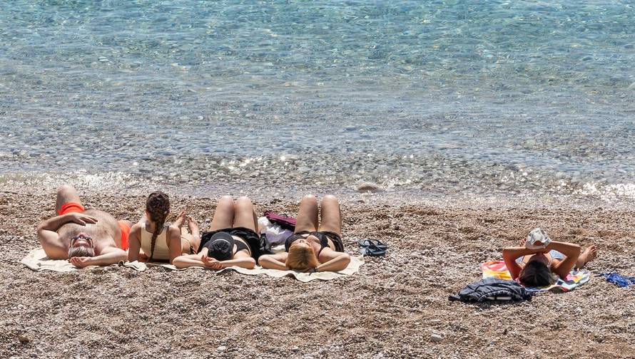 Dubrovnik: Ljetni ugođaj na plaži Banje