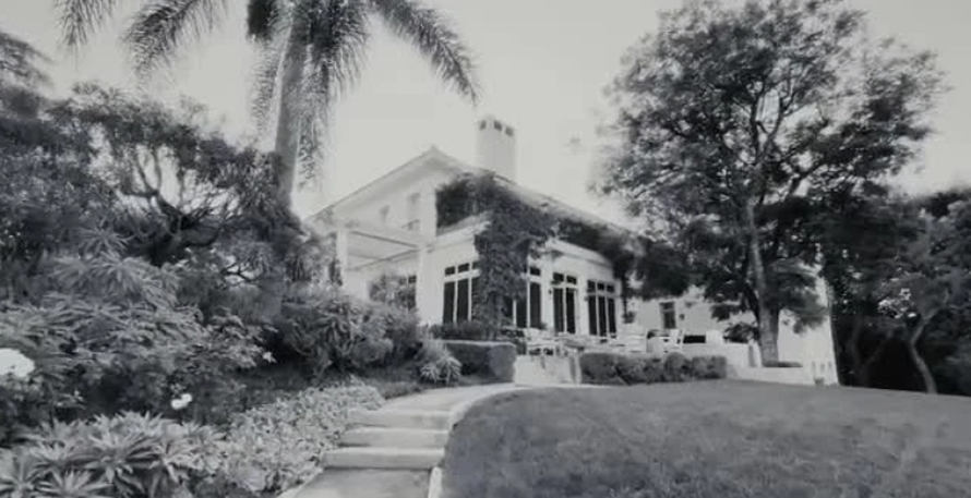 Angelina pokazala dom od 170 mil. kuna: Kuću joj krasi gušter