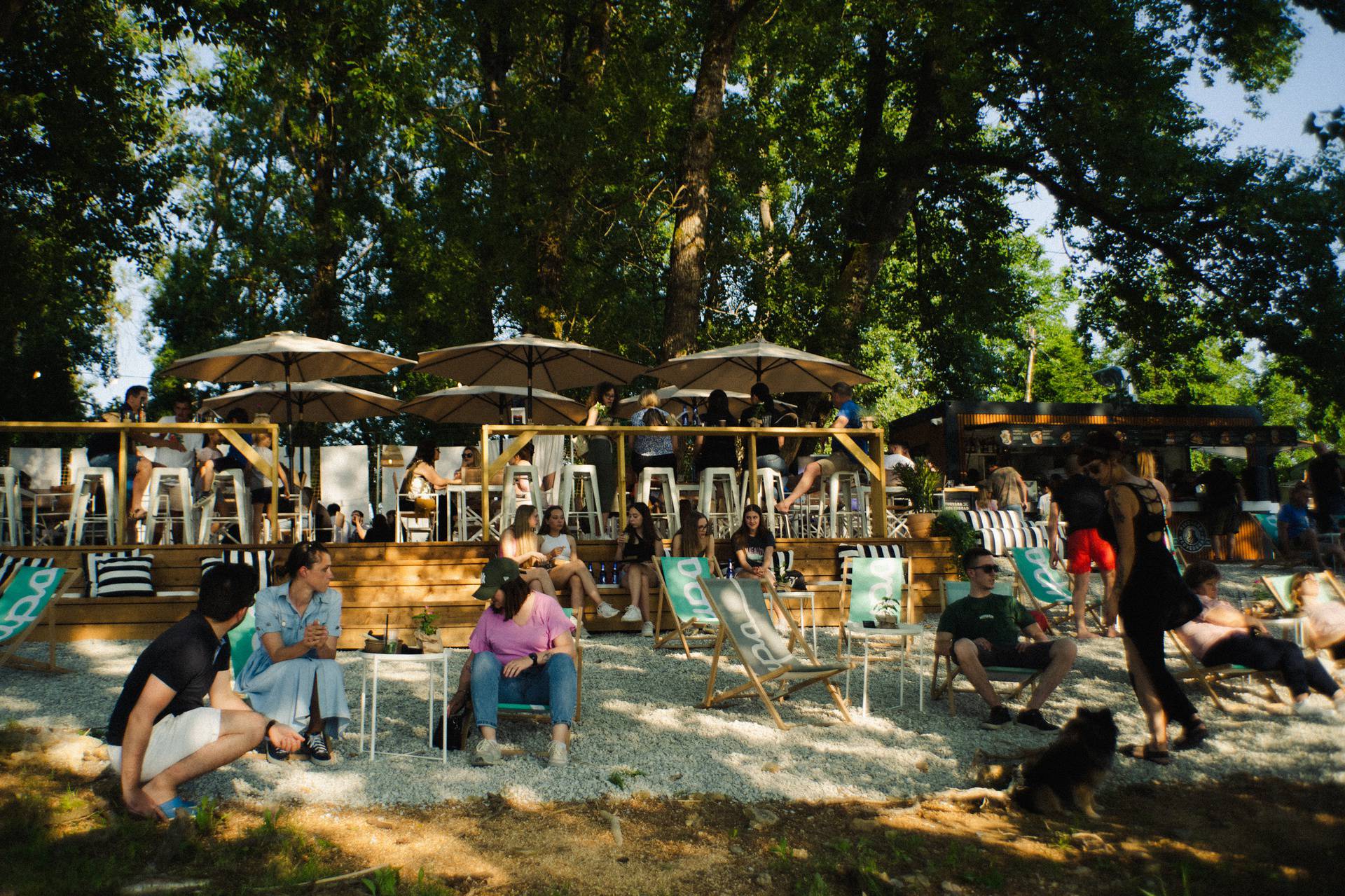 Beach bar na samo 45 minuta od Zagreba? Snackhouse Oz je novo hit mjesto ovog ljeta