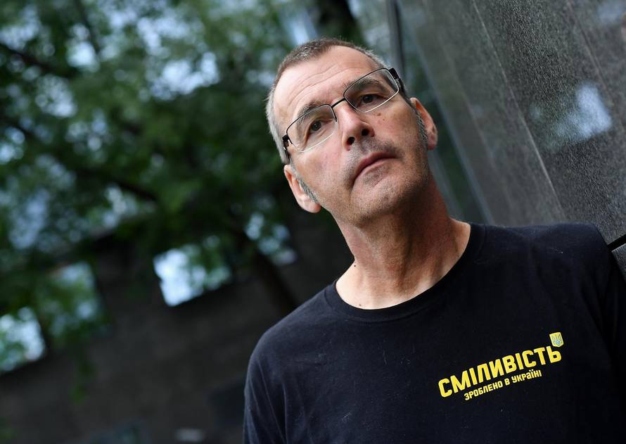 Poznati književnik pretučen u centru Beograda, otkazana komemoracija za Srebrenicu