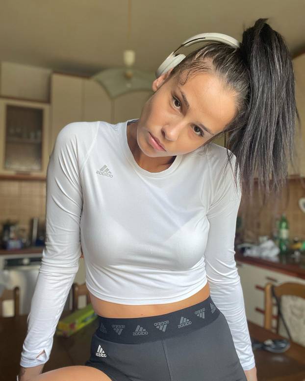 FOTO Zlatna hrvatska olimpijka zablistala u vojničkoj uniformi