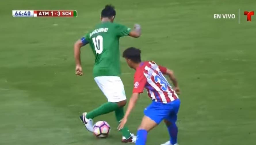 Zvone Boban uz Ronaldinha na oproštaju od Vicente Calderona