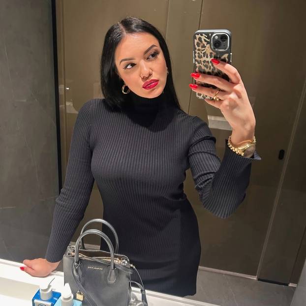 FOTO Polina je jedina riskirala, odbila je Miloša zbog Šime: Evo što skriva među svojim grudima