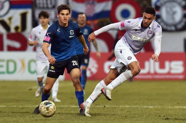 Povijesni susret HNL, Hajduku zahvaljujući VAR-u dosuđena tri kaznena udarca protiv Varaždina