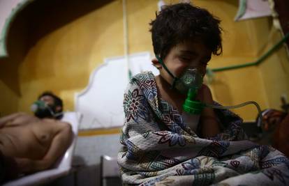 Stručnjaci za kemijsko oružje pokušat će danas ući u Doumu