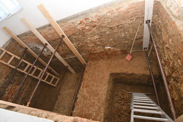 Veliko otkriće u Čazmi, ispod Gradskog muzeja nađeni ostaci biskupske utvrde iz 13. stoljeća