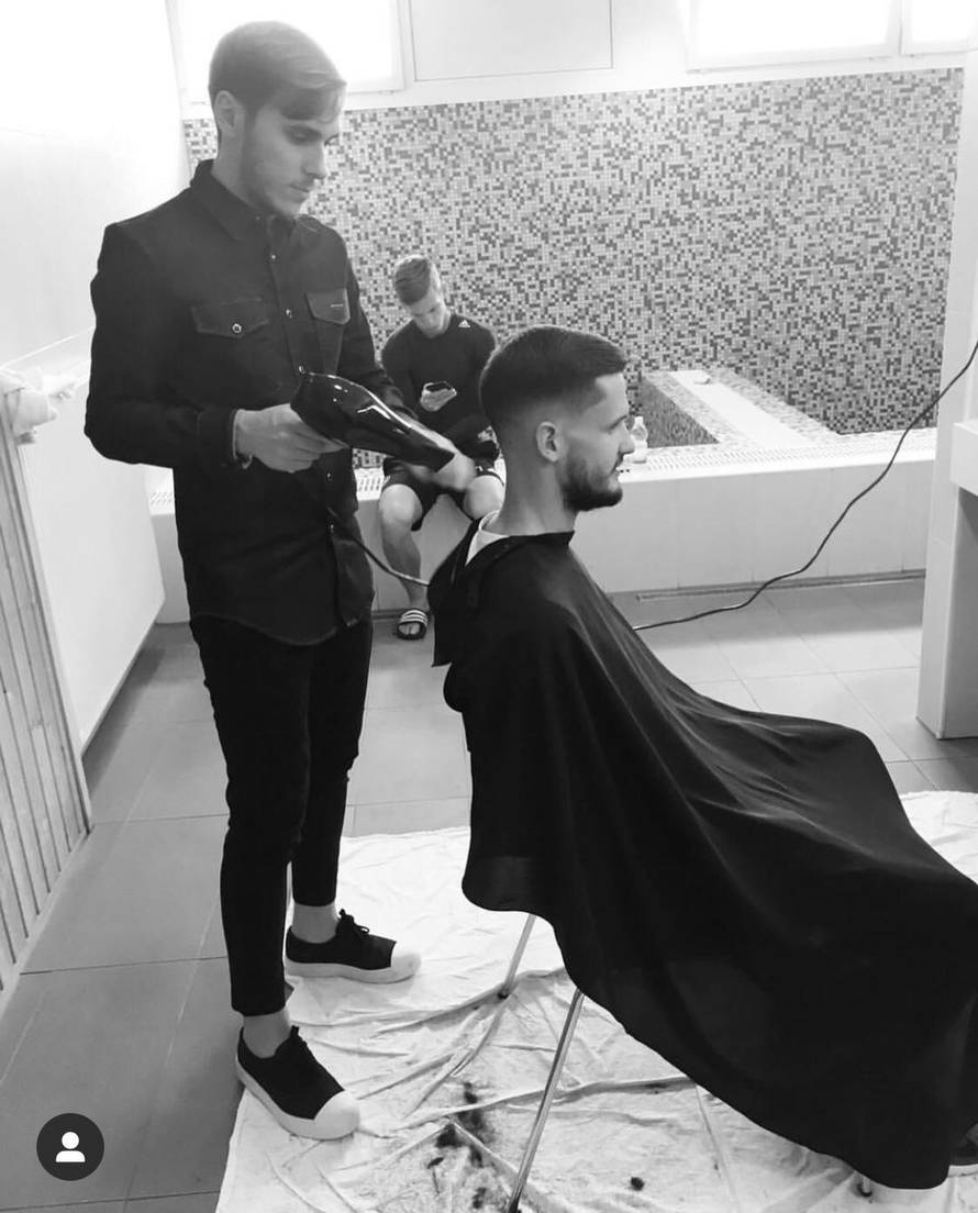 Stigao im je frizer Ervin: Modri su se 'zbigecali' za Ligu prvaka