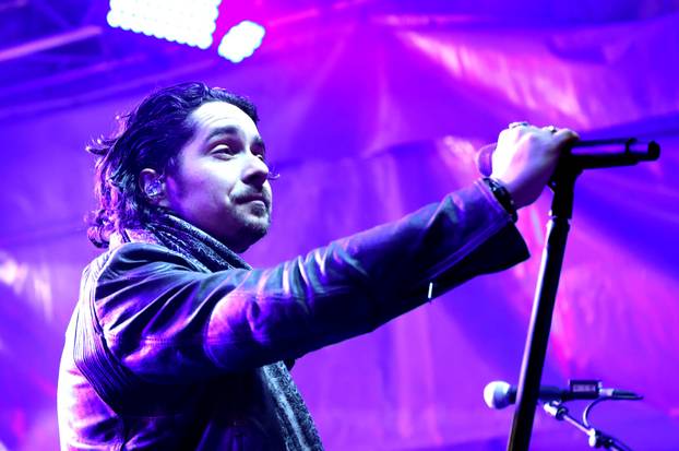 Šibenik: Šibenska Adventura zapo?ela koncertom Parnog valjka u perivoju Roberta Visianija