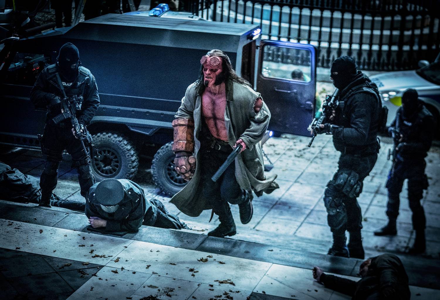 HELLBOY se vratio i svijet će gorjeti