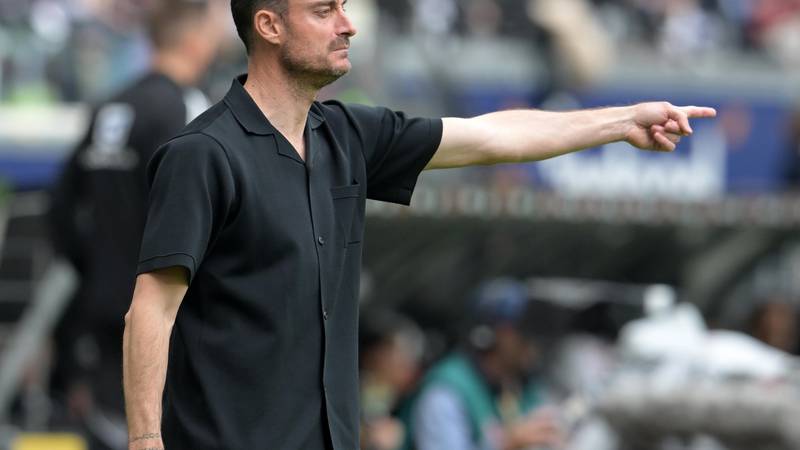 Albert Riera dobio otkaz nakon 104 dana u Eintracht Frankfurtu