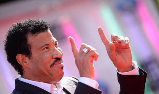 Lionel Richie: Ne želim da me unuci zovu 'djed', evo i zašto...