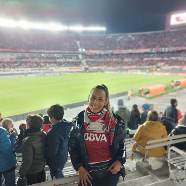 FOTO Bujna Argentinka upala u hotel omiljene ekipe i ostvarila san. Samo, zaboravila je nešto